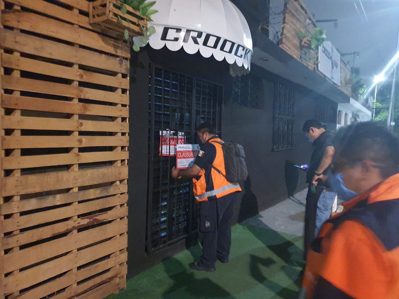 Clausuran negocios por incumplir con protocolo sanitario