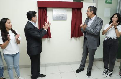 Sergio Salomón inaugura nueva unidad en el Edificio de Sistemas Automotrices de la UTP