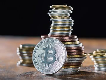 Bitcoin ya acapara 7% del mercado de remesas; Puebla es la octava entidad receptora