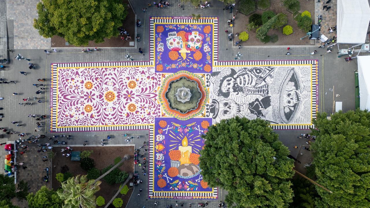 Elaborado por el maestro artesano, José Francisco Montiel Palacios, con gravilla de mármol colorido | Foto: Ayuntamiento de Puebla