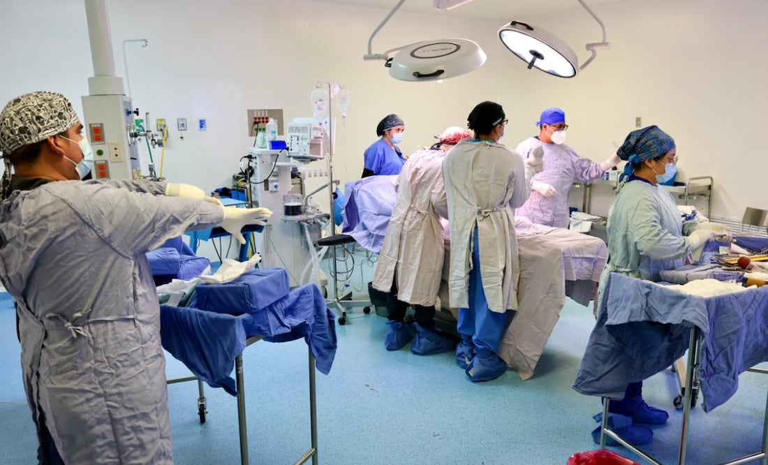 Gobierno Federal y Estatal realizan primeras cirugías de prótesis de cadera y rodilla | Foto: Gobierno de Puebla.