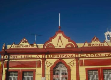Acusan a maestro de abuso sexual en primaria de Texmelucan