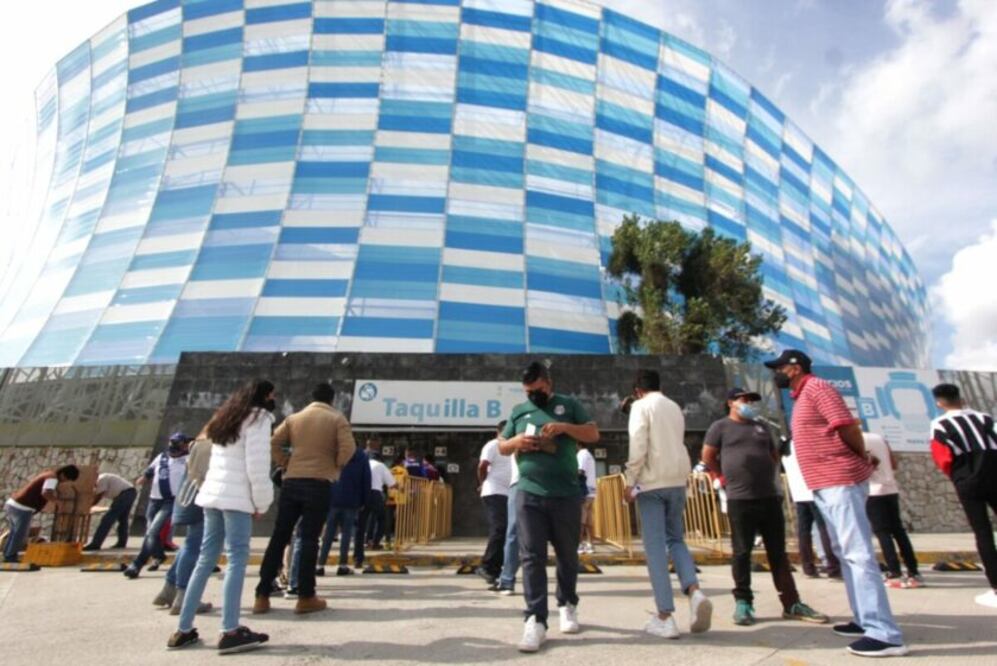 El Club Puebla se enfrentará al Club León en este partido, programado para llevarse a cabo en el estadio Cuauhtémoc el martes 16 de julio a las 21:00 horas.
Foto: Producción El Universal Puebla