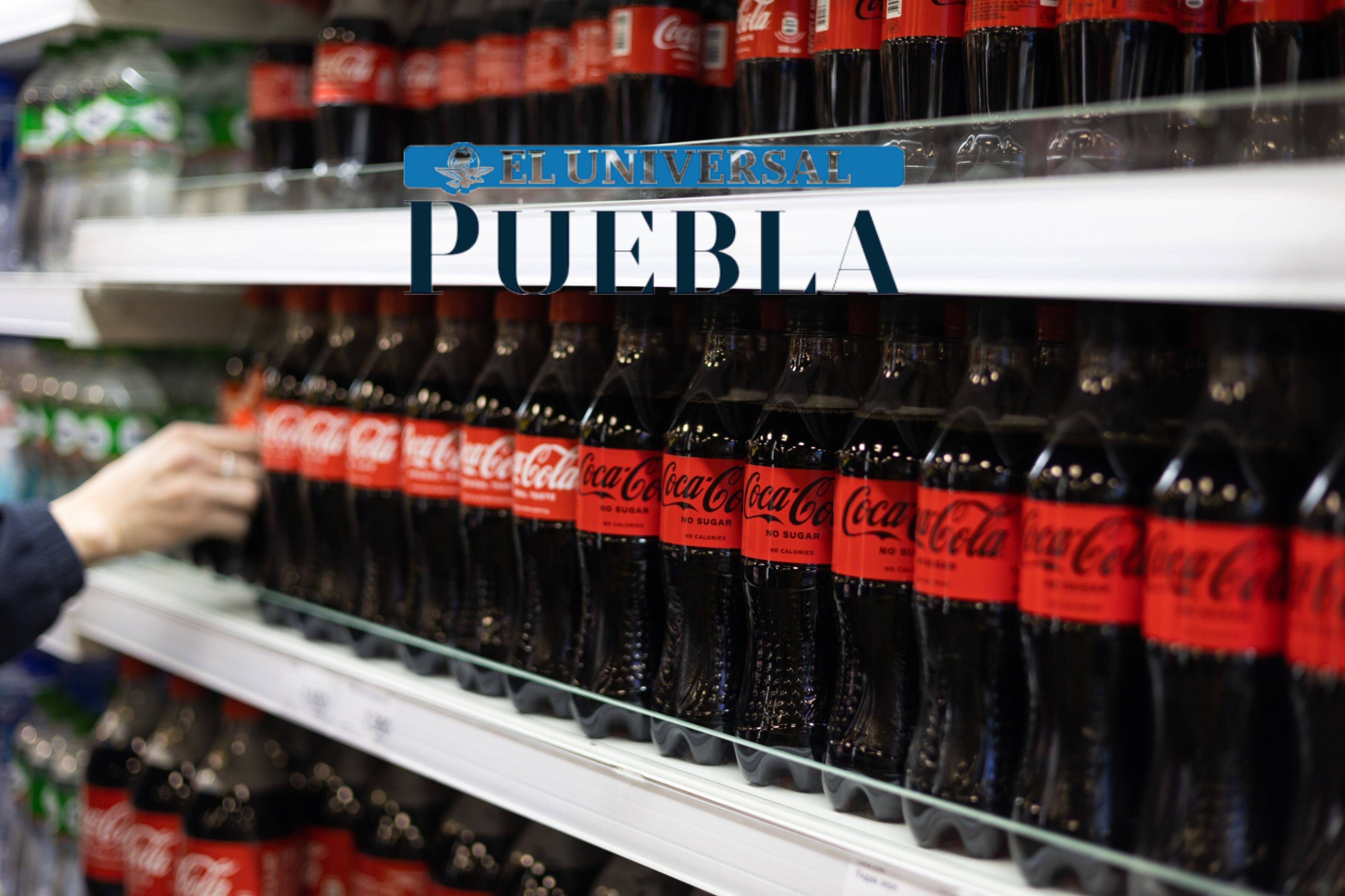 Según la comunicación corporativa de Femsa, el ajuste de precios de Coca-Cola se debe, en gran medida, al aumento en los costos de producción, incluyendo el incremento en el precio del azúcar y otros insumos. 
Foto: Producción El Universal Puebla