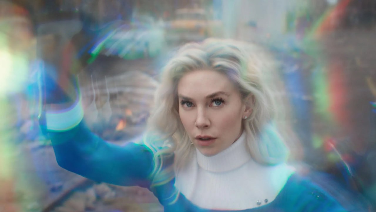 De entre el cuarteto principal, Vanessa Kirby se luce con su interpretación como la Mujer Invisible, aportando un gran balance emocional a las dinámica del equipo | Foto: Marvel Studios