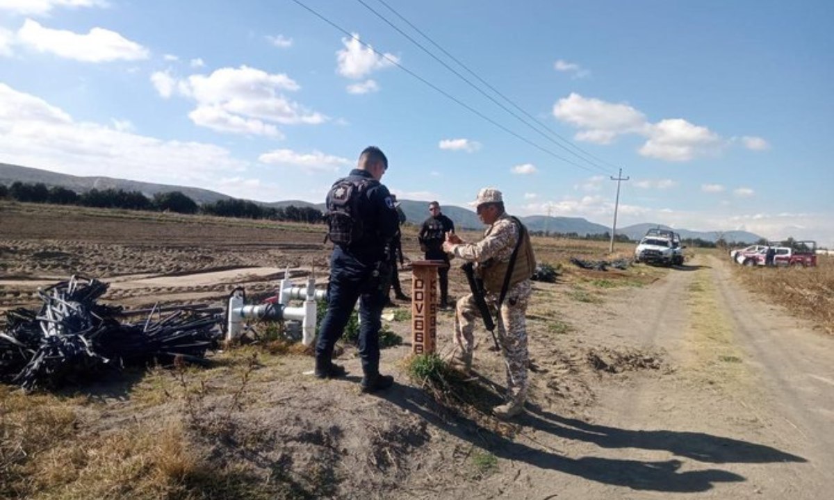Seguridad Física de Pemex localizó y aseguró la toma clandestina / Foto: Redes Sociales