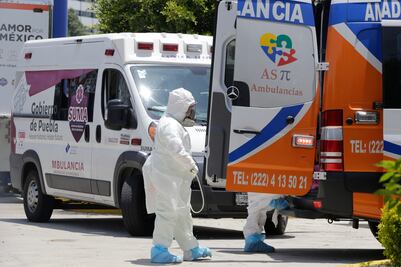 Advierte Barbosa colapso si continúa curva descontrolada de contagios