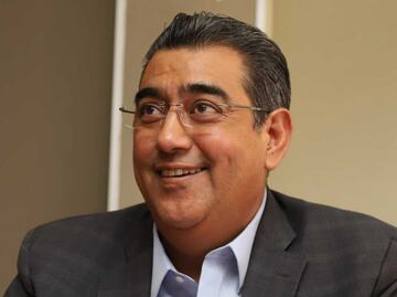 Maestros esperan reunirse con el gobernador Sergio Salomón