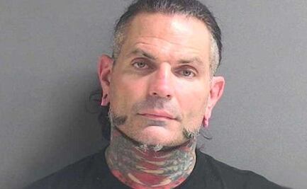 Arrestan a Jeff Hardy, ex luchador de la WWE, por conducir borracho