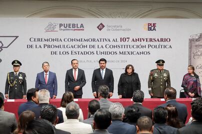 Autoridades encabezan ceremonia por el 107 Aniversario de la Constitución