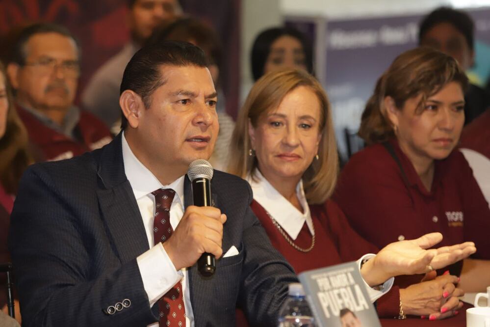 Alejandro Armenta reitera que será incluido en la encuesta de Morena | Agencia Es Imagen para El Universal Puebla