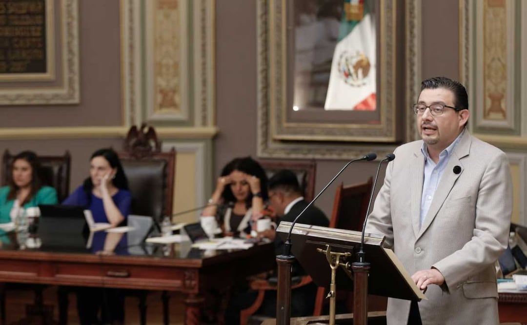 Eduardo Alcántara tiene un futuro político incierto en las filas de PAN Puebla luego que se le acusó por violencia política de género | Foto: Agencia Es Imagen para El Universal Puebla