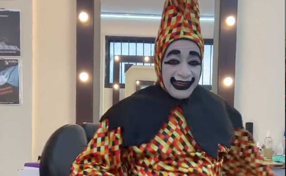 El Arlekas junto con El Gurú y Enrique Limón marcaron toda una época en la televisión de Puebla | Foto: Captura de pantalla