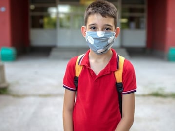 Estos son los cubrebocas no permitidos por la SEP en el regreso a clases