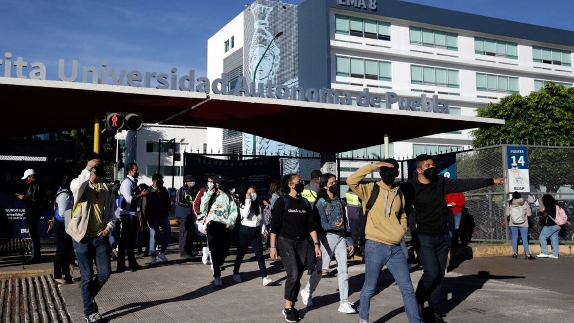 En 2022, la Benemérita Universidad Autónoma de Puebla (BUAP) tuvo una matrícula total de 95,224 estudiantes. 

Foto: Producción El Universal Puebla