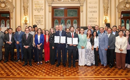 Pepe Chedraui firma convenio de colaboración con la UPAEP