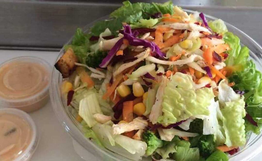 En esta temporada de calor se antoja una rica y nutritiva ensalada | Foto: Facebook My Salad