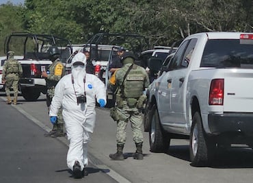 Hallan bolsas con restos humanos en el Periférico Ecológico