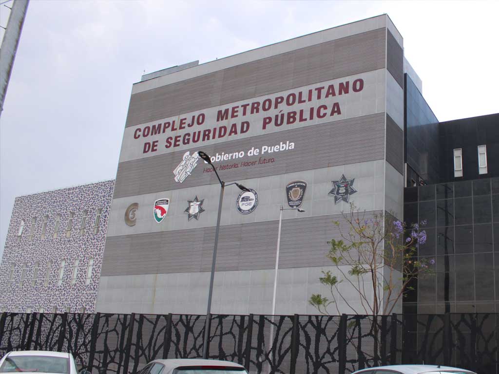 Comparecen policías por fuga de detenido del Complejo Metropolitano de Seguridad