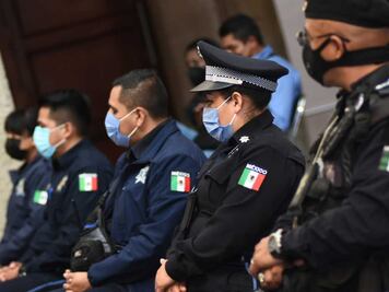 Sin examen de control y confianza, nadie puede ser policía: Barbosa