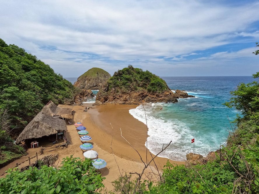 Puerto Escondido ahora está más cerca de Puebla | Foto: Facebook Puerto Escondido Oax