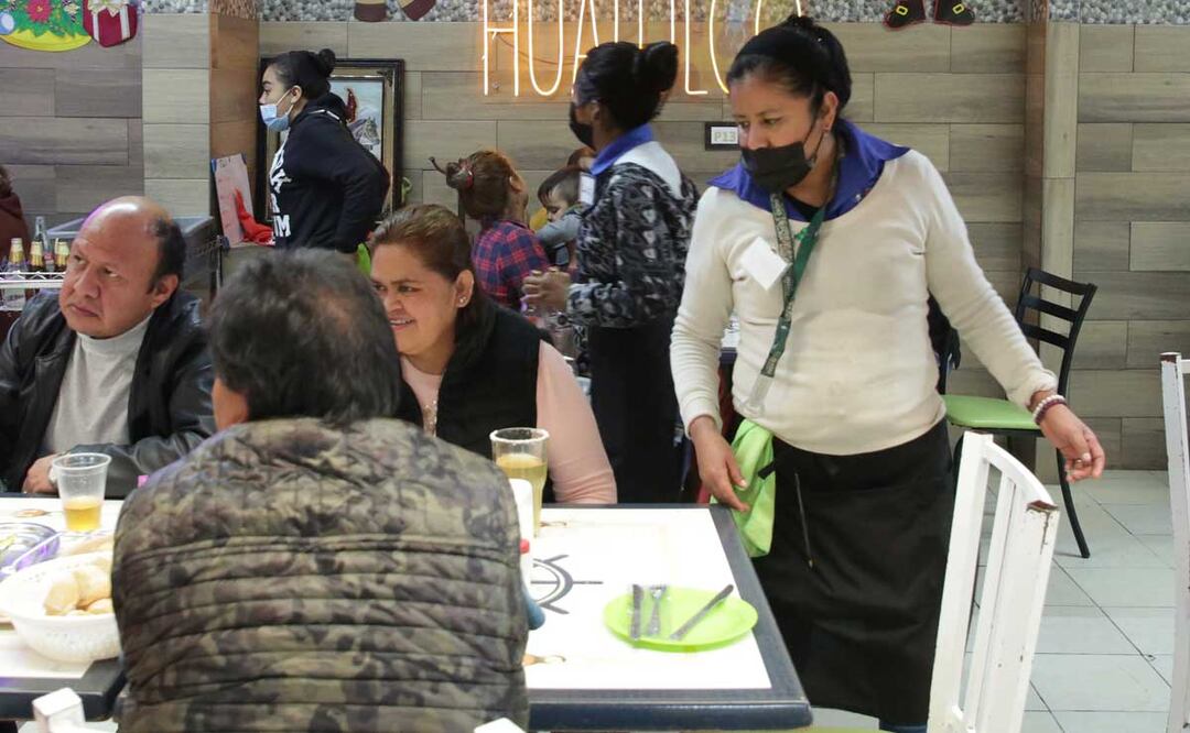 La zona de bares y antros de Cholula es supuestamente visitada por narcotraficantes | Foto: Agencia Es Imagen para El Universal Puebla