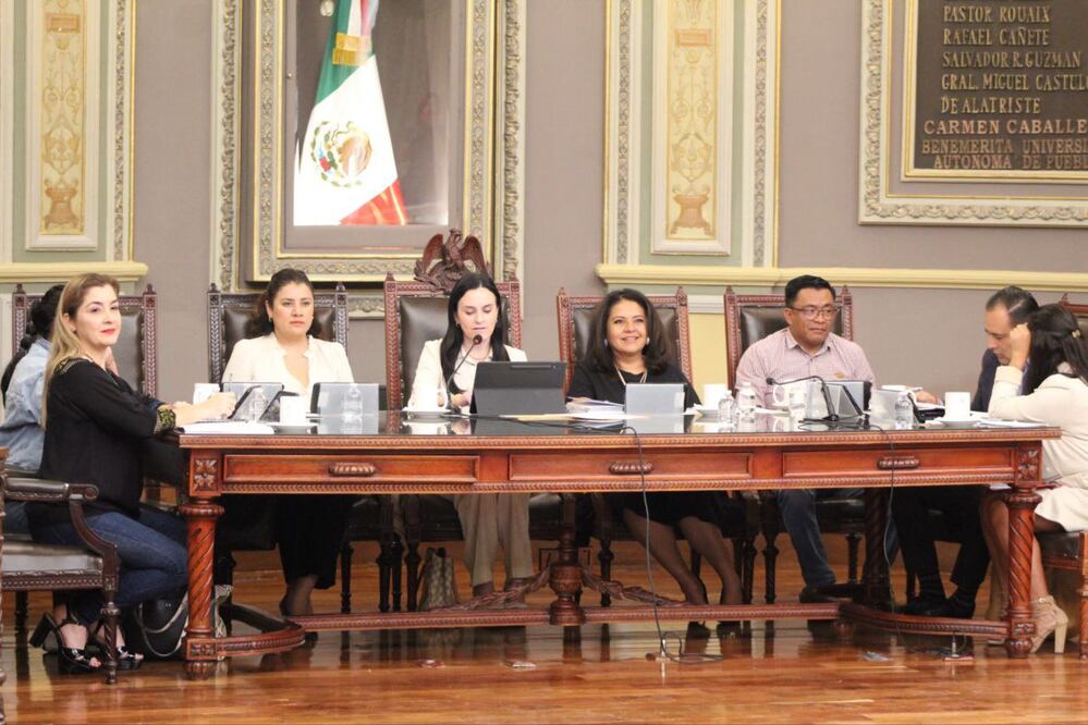 La Comisión Permanente dio a conocer la propuesta de familias multiespecie | Agencia Es Imagen para El Universal Puebla