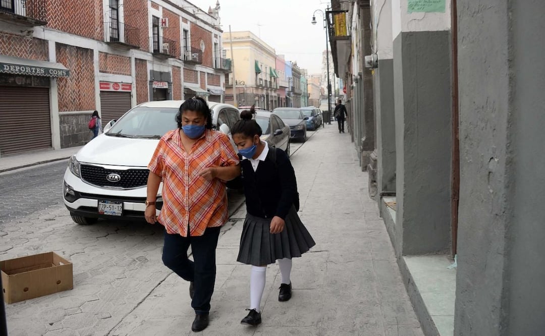 El gobernador de Puebla llamó a la ciudadanía a mantener la calma pues aún no es necesaria la implementación del Plan Popocatépetl