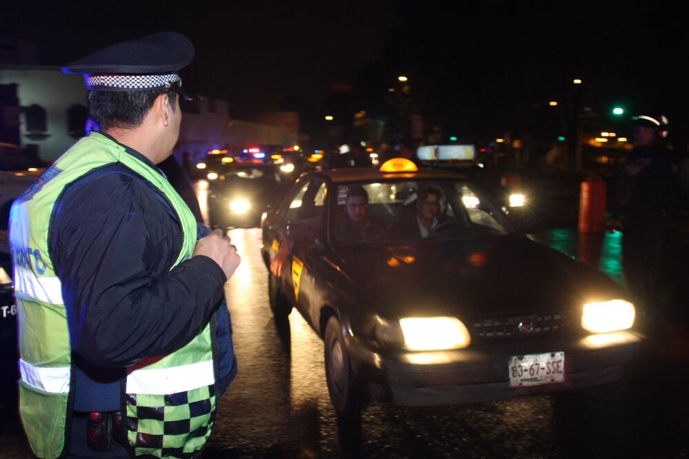 Conducir en estado de ebriedad en Puebla tiene varias consecuencias | Foto: EsImagen
