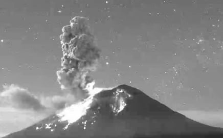 Nuevas explosiones del volcán Popocatépetl mantienen en alerta a las autoridades