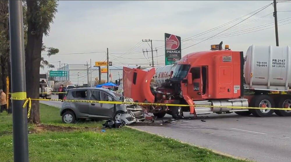 Choque entre auto y pipa en el Bulevar 18 de Noviembre deja un muerto ...