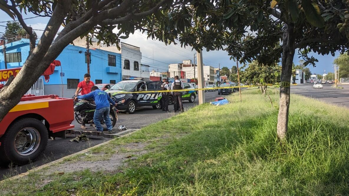 En la colonia Azcárate un motociclista perdió la vida tras un choque | Agencia Es Imagen para El Universal Puebla