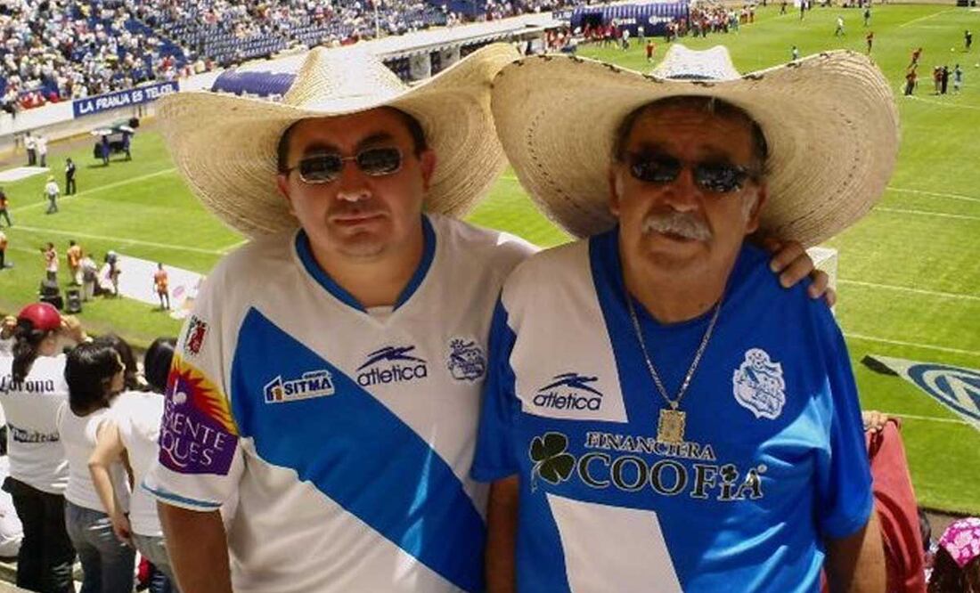 Las porras se encargan de animar a los jugadores y de mermar los gritos de los contrarios | Foto: Club Puebla
