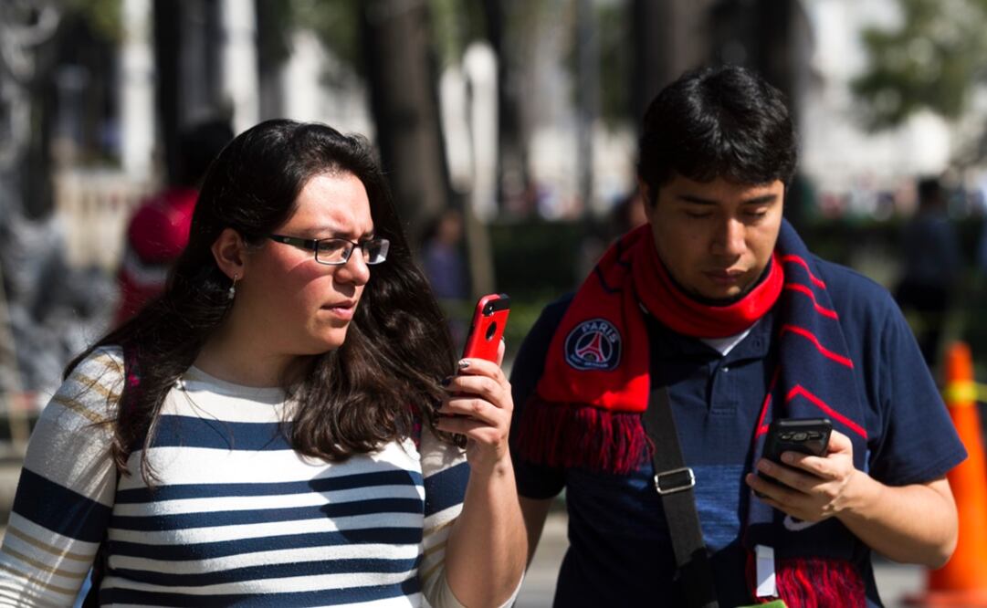 Juez desecha más de 50 demandas de amparo por padrón de celulares
