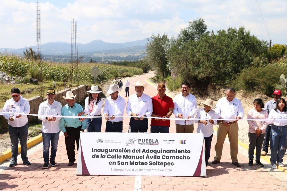 Sergio Salomón estuvo de gira en el municipio de San José Chiapa I Foto: Gobierno del Estado