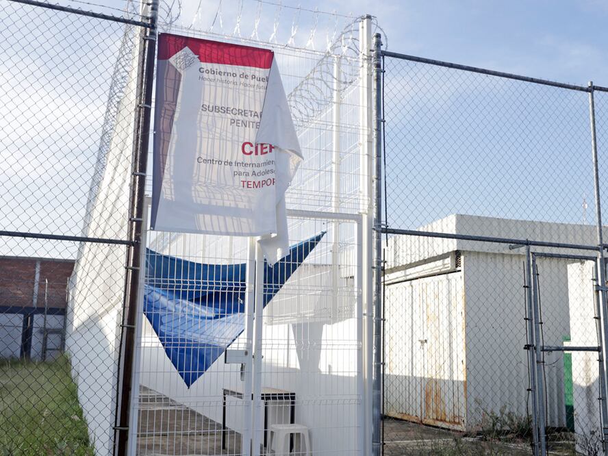 Permanecen 10 internos aislados por Covid-19 en Puebla