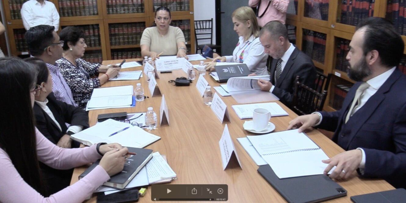 La Comisión de Control, Vigilancia y Evaluación de la ASE sesionó este viernes | Foto: Congreso de Puebla