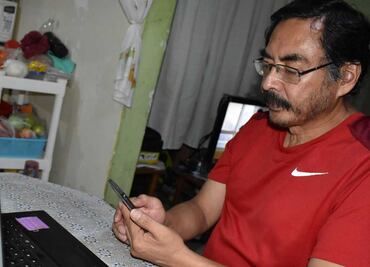 Adultos mayores vs el celular