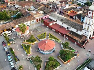 Un infierno, así se siente el intenso calor de hasta 41 grados en Acateno