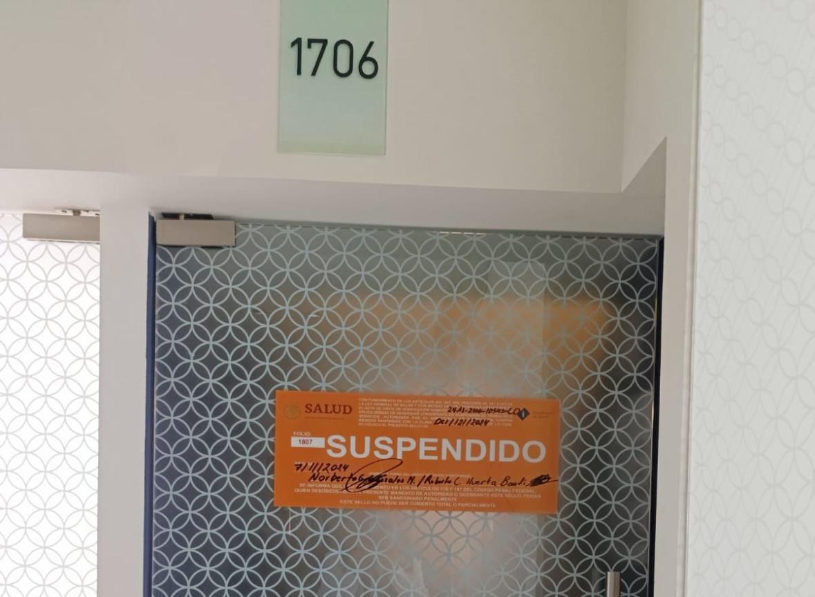 Este expediente se ha iniciado como medida preventiva, para estar preparados en caso de que alguna persona se acerque a las autoridades para presentar una denuncia formal en relación con las actividades de la presunta psicóloga, quien podría estar ejerciendo de manera ilegal en el campo de la salud mental.
Foto: Producción El Universal Puebla