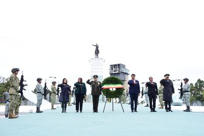 Autoridades estatales conmemoran a mexicanos que forjaron historia de México