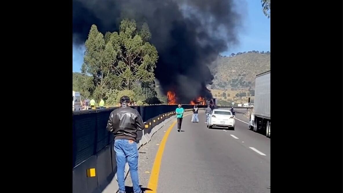 Accidente en la carretera Arco Norte Foto: Imagen tomada de la pantalla