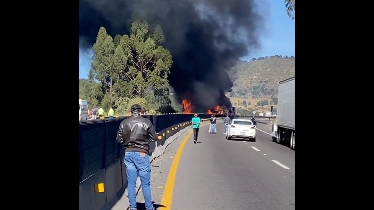 Accidente en la carretera Arco Norte Foto: Imagen tomada de la pantalla