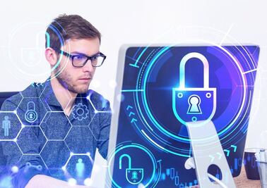 5 consejos para mantenerte seguro mientras estás en línea