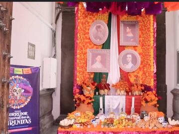 Poder Judicial de Puebla dedica ofrenda a cuatro mujeres de la Independencia