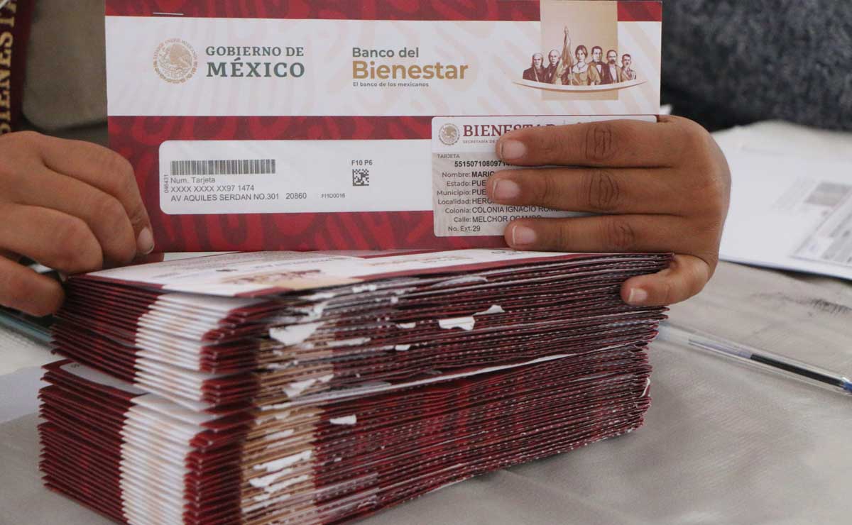 Bienestar federal entrega más de 9 mil tarjetas de apoyo a discapacitados en Puebla