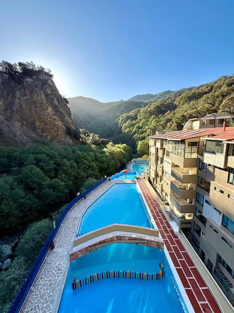 Aguas termales | Foto: foodandpleasure.com