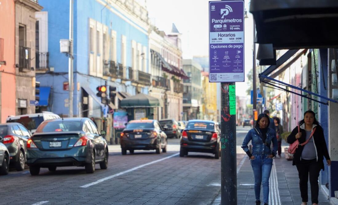 El cobro de parquímetros se reanudará en la ciudad de Puebla | Foto: Agencia Es Imagen para El Universal Puebla