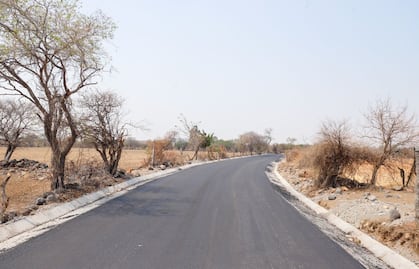 Gobierno de Puebla supervisa construcción del camino Huaquechula-Teacalco de Dorantes