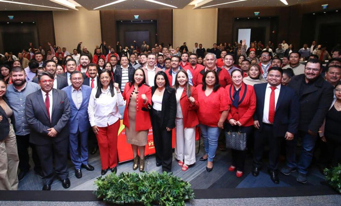 Los presidentes municipales electos y regidores del PT en Puebla se reunieron previo a su toma de protesta | Fotos PT Puebla